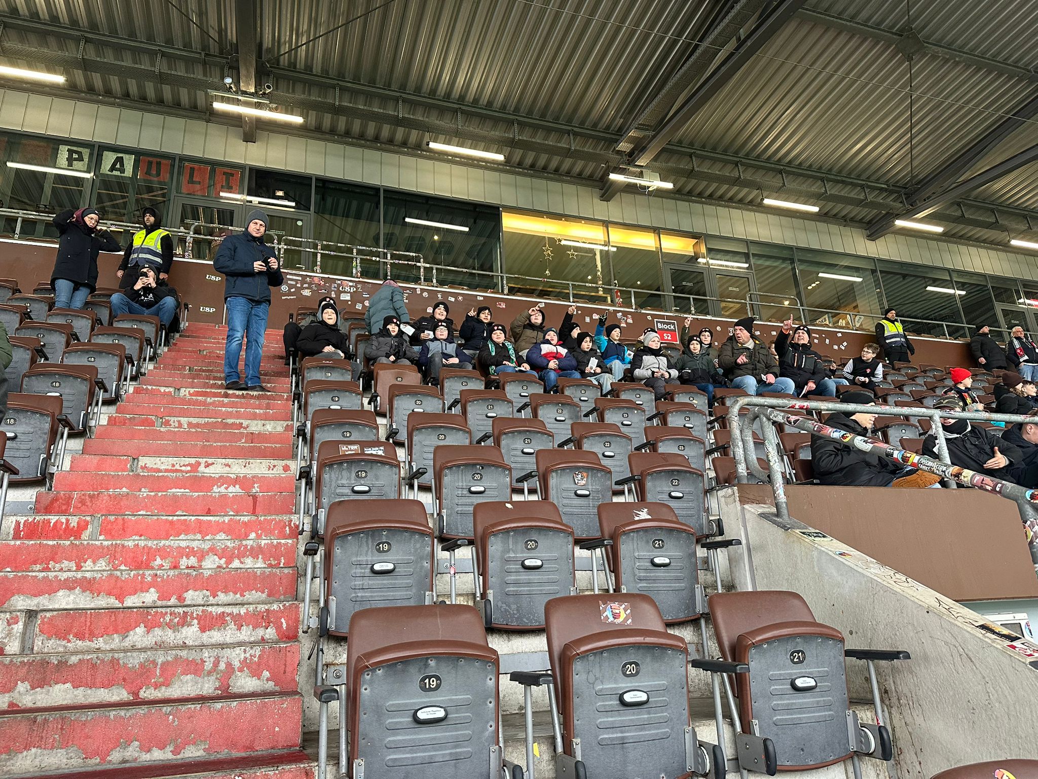 Kidz beim St.Pauli Spiel4